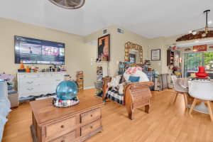 198 Wimbledon Lakes Drive 198, Plantation, FL 33324 Sold 04/16/25