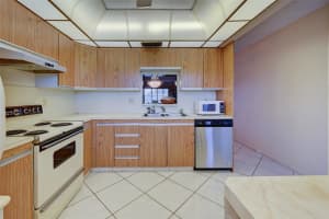 2101 Lucaya Bnd E4, Coconut Creek, FL 33066 Sold 12/16/25