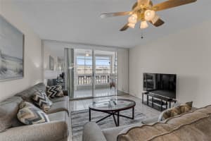 901 NE 14th Ave 704, Hallandale Beach, FL 33009 Sold 03/14/25