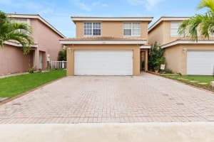 6716 NW 39th Ln, Lauderhill, FL 33319 Sold 03/06/25