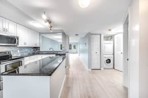 3138 Via Poinciana 107, Lake Worth, FL 33467 Sold 02/04/25