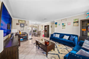 6607 NW 61st St, Tamarac, FL 33321 Sold 04/16/25