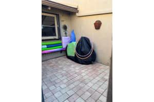 2012 SW 81st Way 2012, Davie, FL 33324 Sold 04/01/25