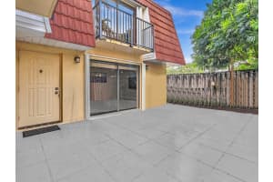 708 NW 99 CR 708, Plantation, FL 33324 Sold 03/25/25