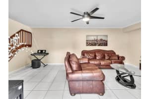 708 NW 99 CR 708, Plantation, FL 33324 Sold 03/25/25