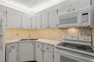 669 W Oakland Park Blvd 103-3, Oakland Park, FL 33311 Sold 04/03/25