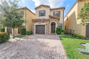 5319 NW 50th Ter, Tamarac, FL 33319 Sold 02/20/25