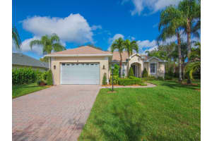 3990 S Chardonnay Pl, Vero Beach, FL 32968 Sold 04/29/25