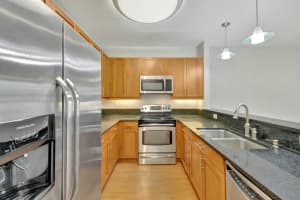 420 SW 13th Ter 364, Fort Lauderdale, FL 33312 Sold 05/01/25