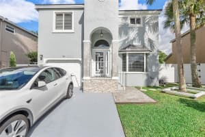 15823 NW 7th St, Pembroke Pines, FL 33028 Sold 04/24/25