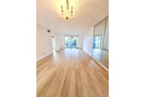 8980 S Hollybrook Blvd 104, Pembroke Pines, FL 33025 Sold 04/28/25