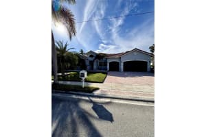 982 SW 159th Dr, Pembroke Pines, FL 33027 Sold 02/07/25