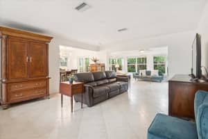 4340 NE 19th Ave, Fort Lauderdale, FL 33308 Sold 03/24/25
