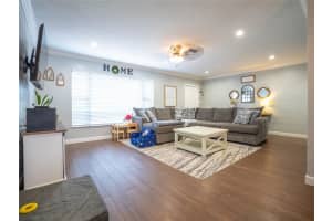 9807 NW 71st St, Tamarac, FL 33321 Sold 03/03/25