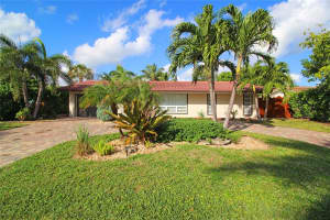 2641 NE 53rd Ct, Lighthouse Point, FL 33064 Sold 03/28/25