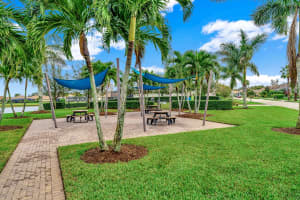 6097 Graysen Sq, Vero Beach, FL 32967 Sold 04/08/25