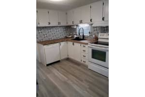 1525 SW 87th Ter, Davie, FL 33324 Sold 02/18/25