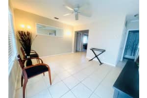5240 NE 1st Ave, Oakland Park, FL 33334 Sold 03/14/25