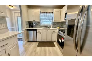 9801 Sunrise Lakes Blvd 304, Sunrise, FL 33322 Sold 03/24/25