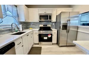 9801 Sunrise Lakes Blvd 304, Sunrise, FL 33322 Sold 03/24/25