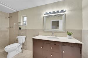 5962 NW 18th Ct, Sunrise, FL 33313 Sold 04/01/25