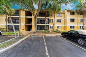 3083 N Oakland Forest Dr 202, Oakland Park, FL 33309 Sold 06/16/25