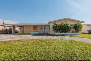 200 SW 30th Ave, Fort Lauderdale, FL 33312 Sold 05/09/25