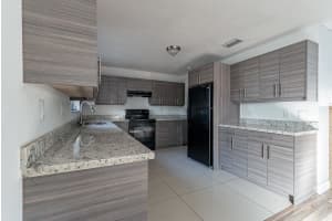 1010 S 28th Ave, Hollywood, FL 33020 Sold 07/01/25