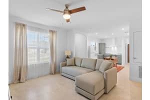 645 21st St SW, Vero Beach, FL 32962 Sold 05/14/25