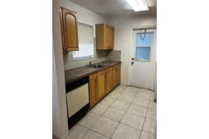419 S Crescent Dr 1, Hollywood, FL 33021 - MLS#F10478860
