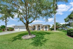 1055 Quail Ct Sw, Vero Beach