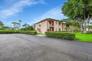 9270 Vista Del Lago Drive 27D, Boca Raton, FL 33428 Sold 02/21/25
