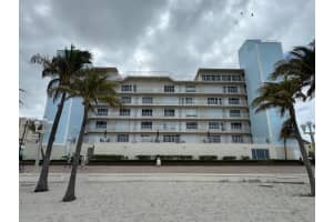 300 Oregon St 404, Hollywood, FL 33019 Sold 03/03/25