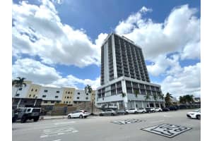 1720 Harrison St 11D & 11D-1, Hollywood, FL 33020 - MLS#F10478926