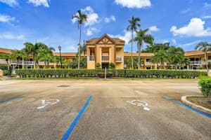 7457 N Devon Dr 211, Tamarac, FL 33321 Sold 04/10/25
