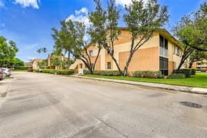 7457 N Devon Dr 211, Tamarac, FL 33321 Sold 04/10/25