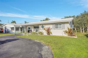 2403 Emerson Cir, Hollywood, FL 33021 - MLS#F10478945