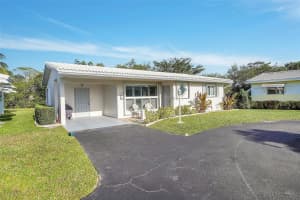 2403 Emerson Cir, Hollywood, FL 33021 - MLS#F10478945