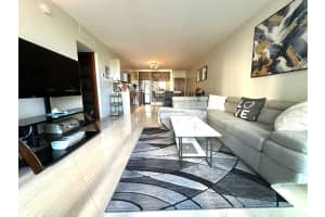 4001 Ocean Drive, Hollywood, FL 33019 - MLS#F10478988