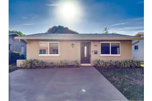 4812 NW 50th Ct, Tamarac, FL 33319 Sold 03/21/25