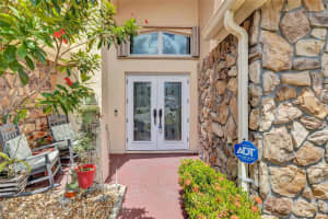 8381 Leeway Lane, Boynton Beach, FL 33436 Sold 03/20/25