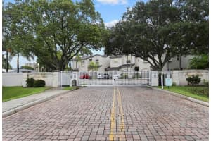 1900 Oceanwalk Ln 107, Lauderdale By The Sea, FL 33062 Sold 04/25/25