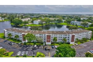 3107 Cambridge E 3107, Deerfield Beach, FL 33442 - MLS#F10479052