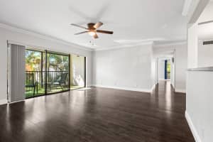 502 Osprey Dr 17C, Delray Beach, FL 33444 Sold 02/13/25