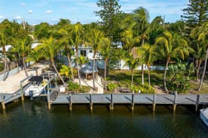 2780 NE 16th street, Pompano Beach, FL 33062 Sold 02/28/25