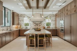 2300 NE 34th Ct, Lighthouse Point, FL 33064 Sold 06/02/25