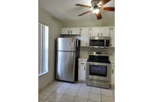 10825 NW 3rd Ct 18B-13 UNIT L, Pembroke Pines, FL 33026 Sold 06/27/25