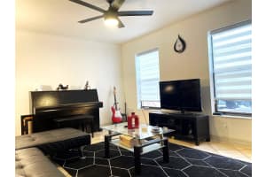 42 S Matador Ln #5-24, Davie, FL 33324 - MLS#F10479175