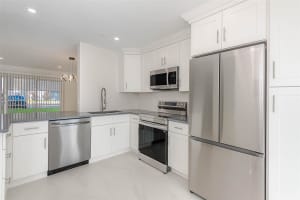 1425 Atlantic Shores Blvd 101, Hallandale Beach, FL 33009 - MLS#F10479188