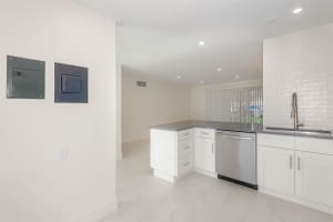 1425 Atlantic Shores Blvd 101, Hallandale Beach, FL 33009 - MLS#F10479188